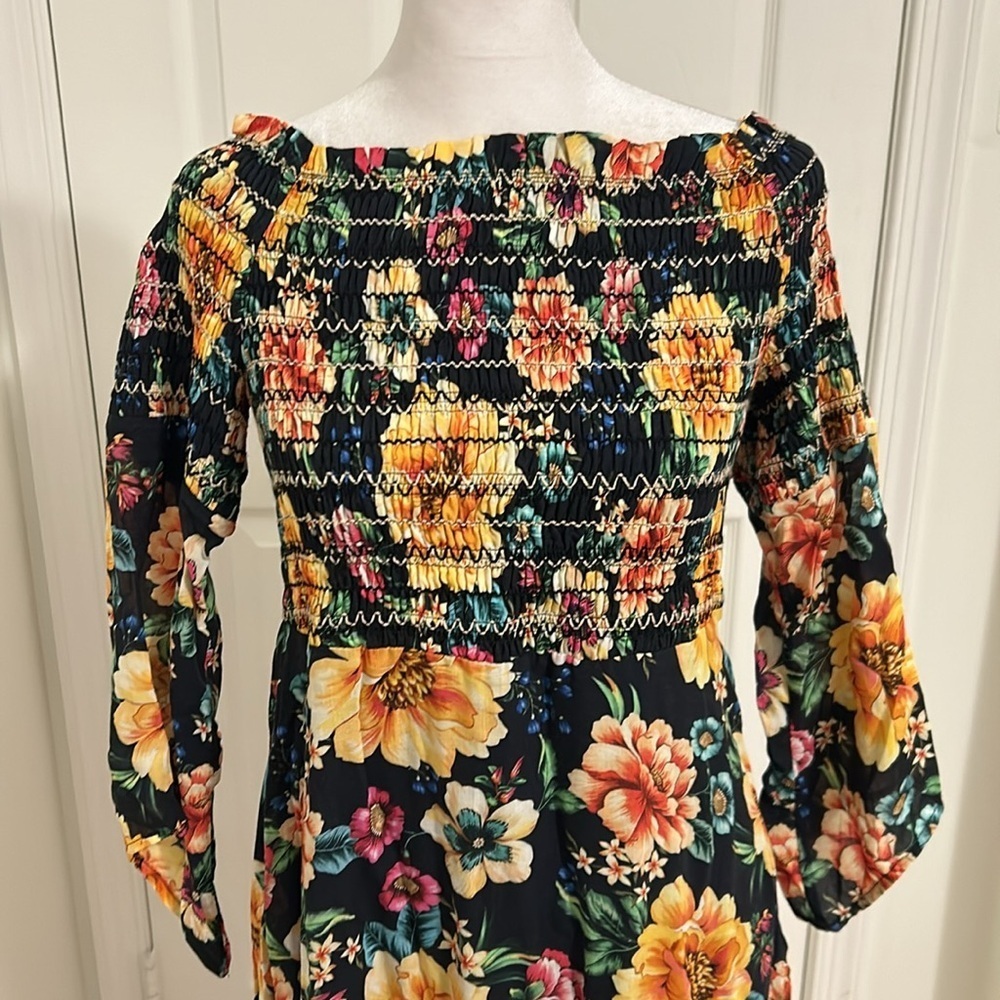 Farm Rio x Anthropologie Sasha Off-Shoulder Flroal Smocked Dress New Size Small - Picture 5 of 13